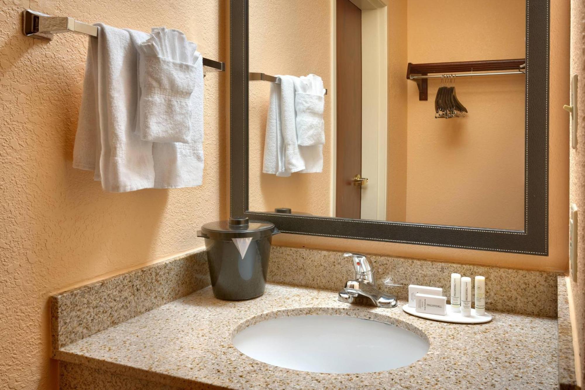 Fairfield Inn By Marriott Provo Exterior foto